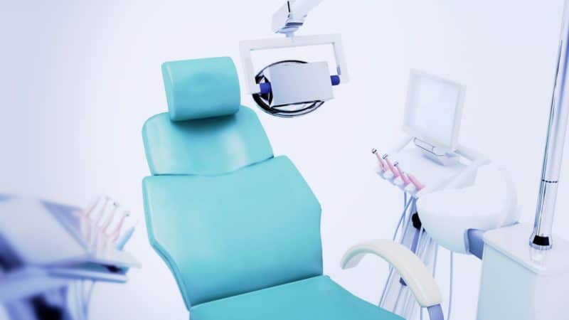 Implantologia dentale brescia